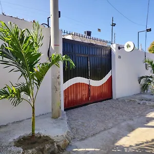 Gongori Living House Guest house